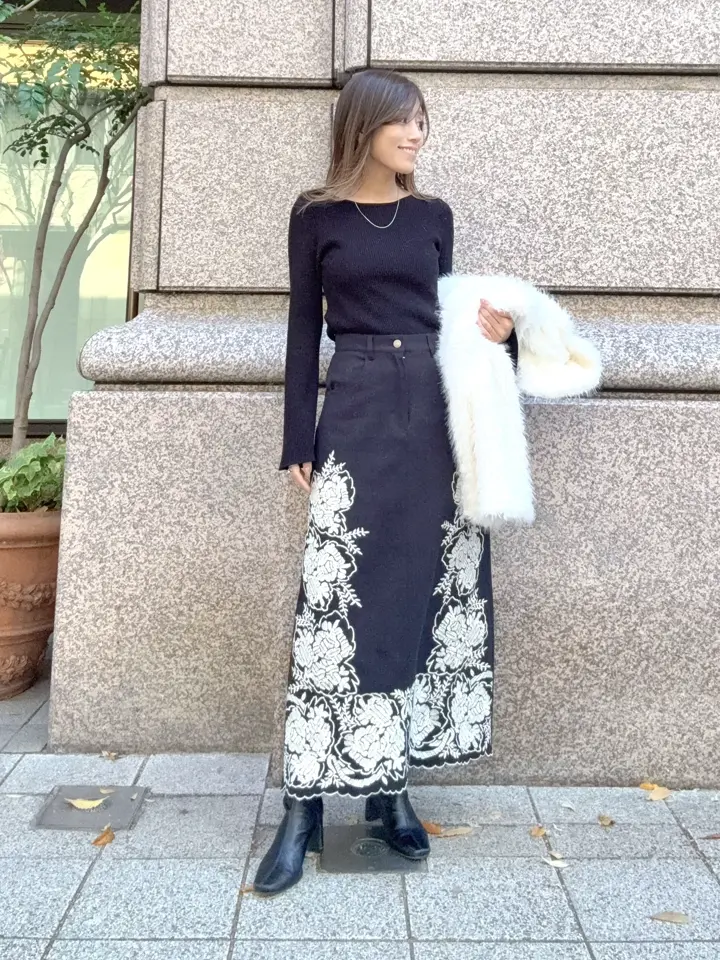 GRACE CONTINENTAL yukimi yonee コーディネート画像