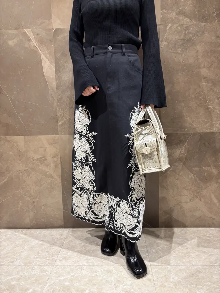 GRACE CONTINENTAL 穐山　香織 コーディネート画像