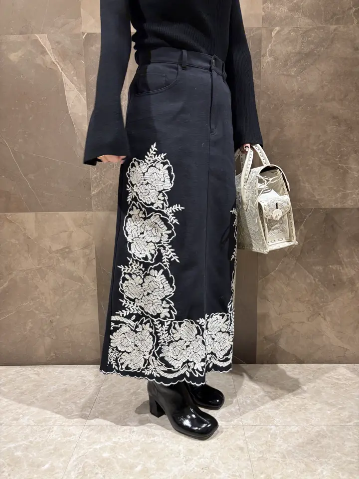 GRACE CONTINENTAL 穐山　香織 コーディネート画像