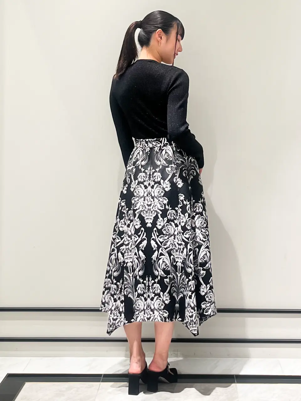 GRACE CONTINENTAL CHISAKO.S コーディネート画像