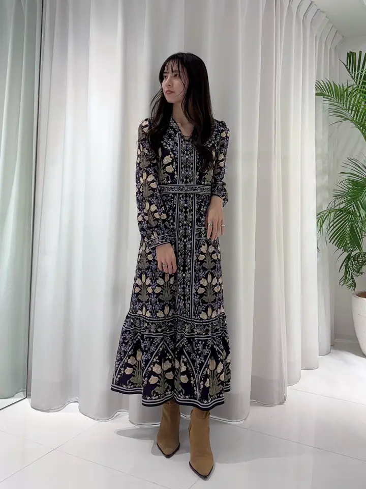 GRACE CONTINENTAL Hikaru Okada コーディネート画像