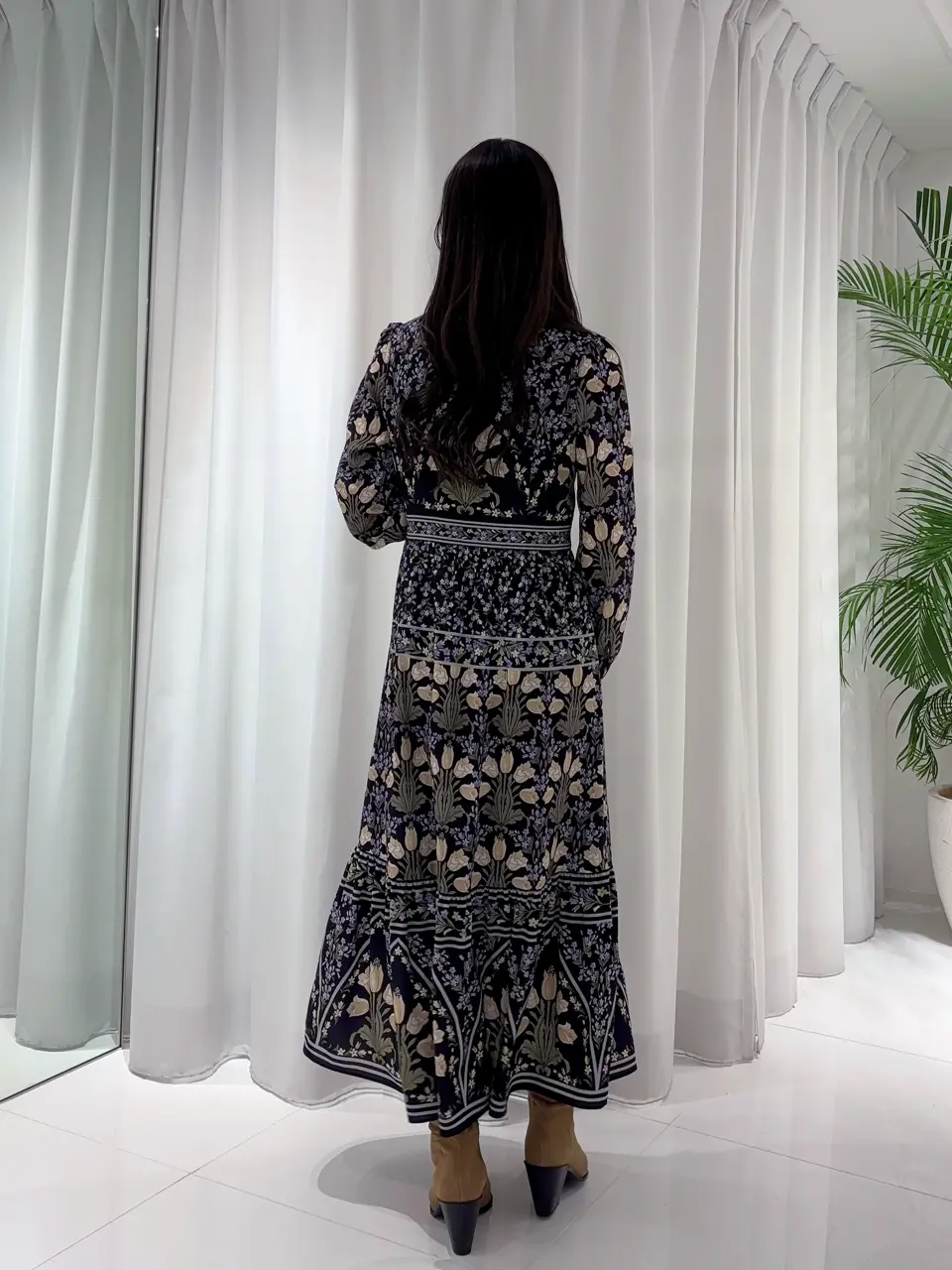 GRACE CONTINENTAL Hikaru Okada コーディネート画像