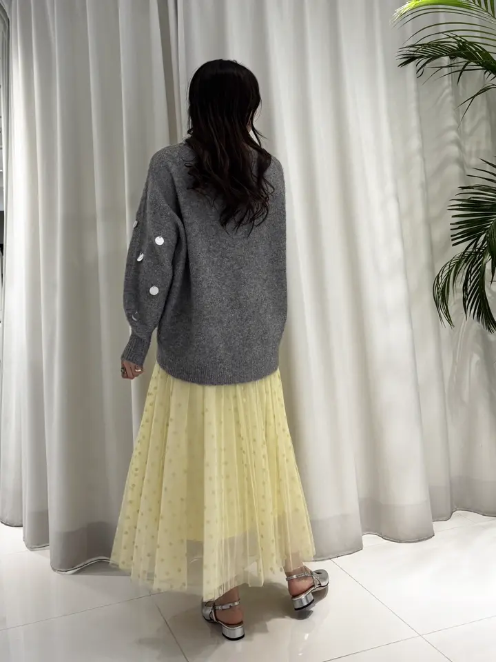 GRACE CONTINENTAL Hikaru Okada コーディネート画像