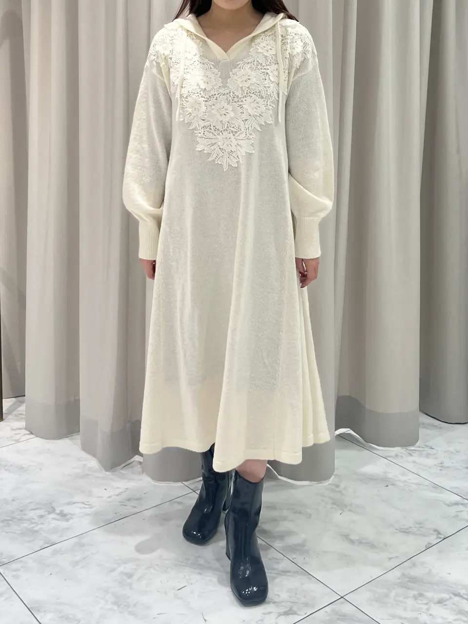 GRACE CONTINENTAL 赤坂 梨来 コーディネート画像