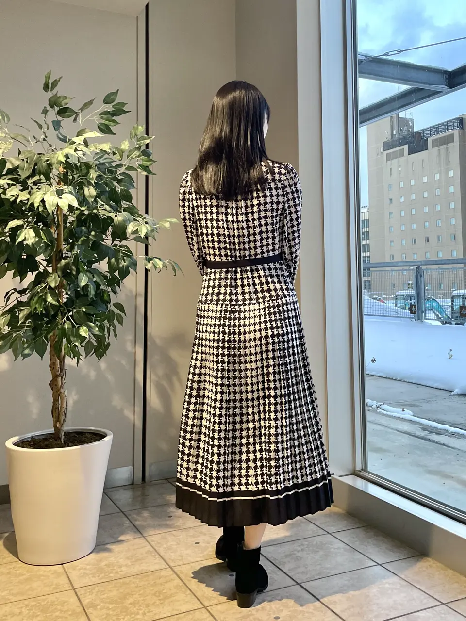 GRACE CONTINENTAL 端場　わかな コーディネート画像