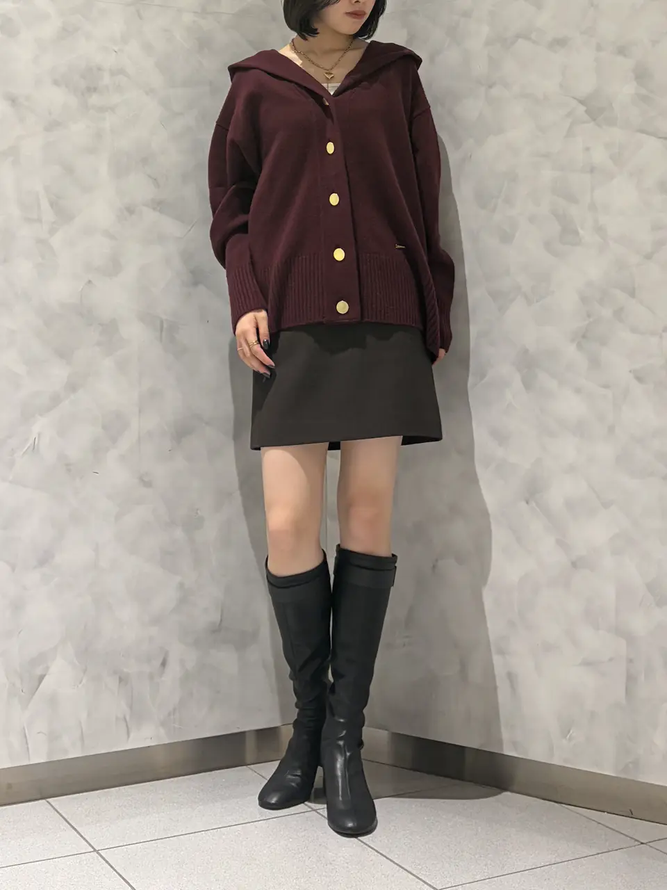  OZAWA コーディネート画像