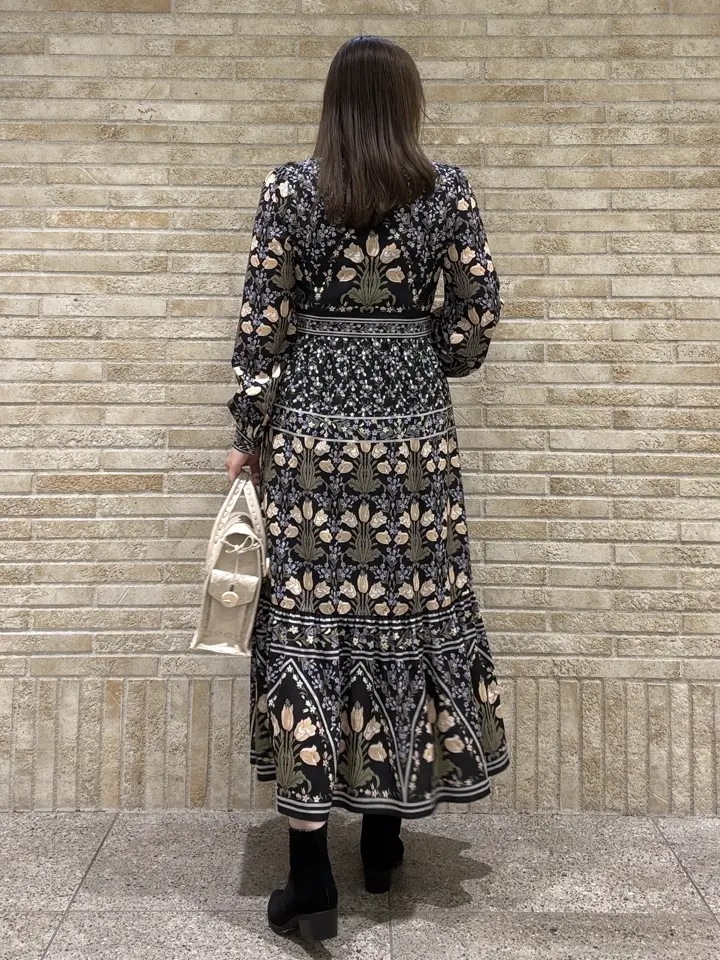 GRACE CONTINENTAL 泉　敦子 コーディネート画像