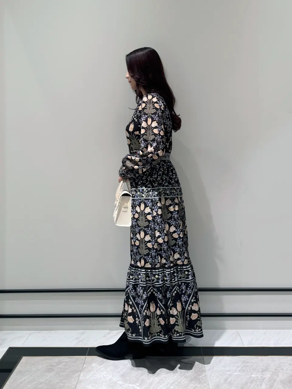 GRACE CONTINENTAL MOMOKO コーディネート画像