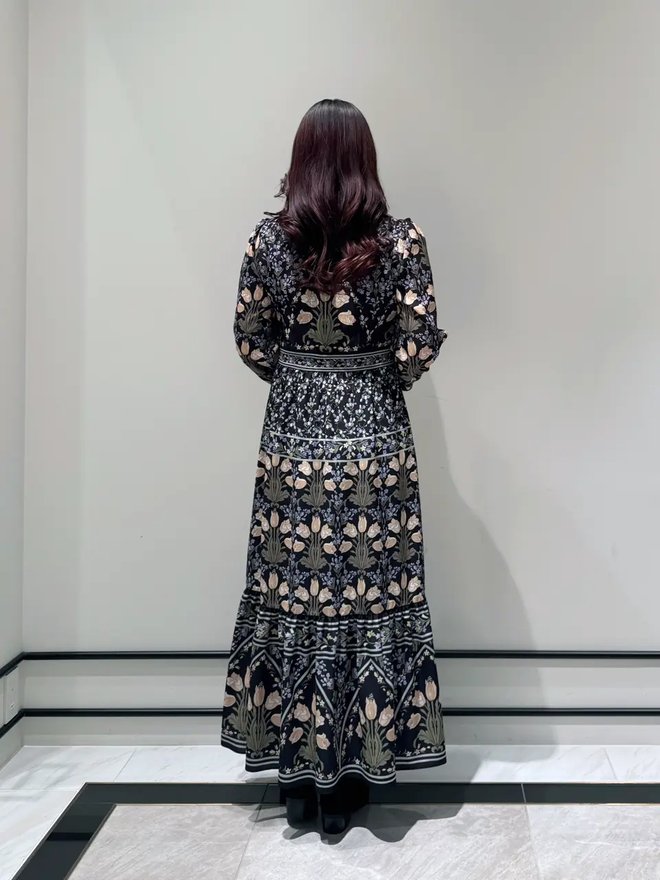 GRACE CONTINENTAL MOMOKO コーディネート画像