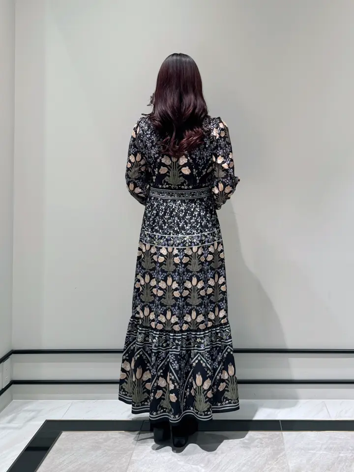 GRACE CONTINENTAL MOMOKO コーディネート画像