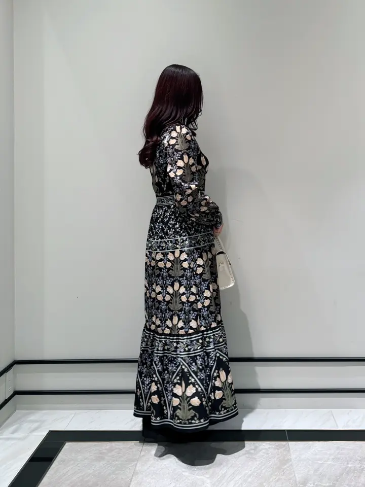 GRACE CONTINENTAL MOMOKO コーディネート画像