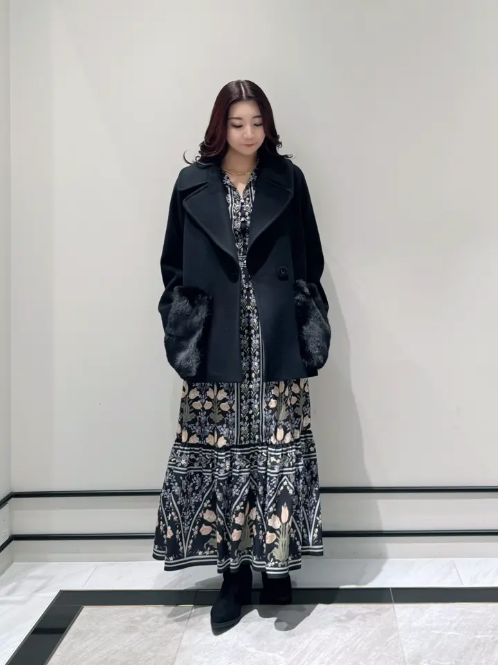 GRACE CONTINENTAL MOMOKO コーディネート画像