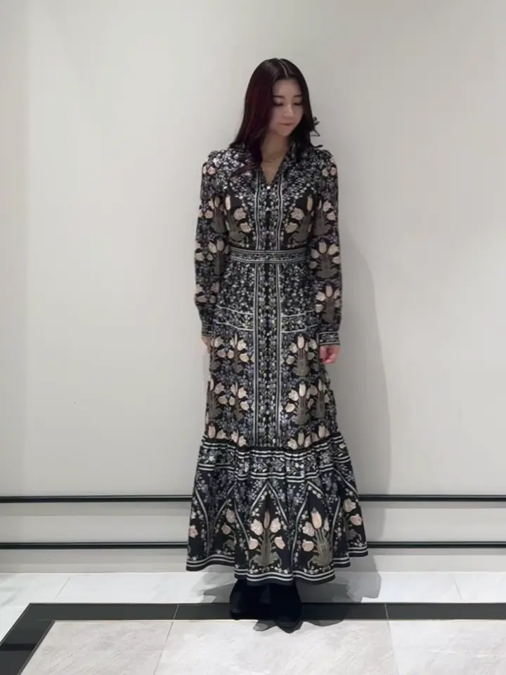 GRACE CONTINENTAL MOMOKO コーディネート画像