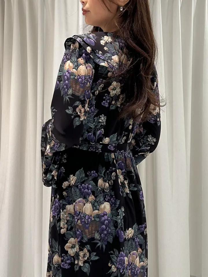 GRACE CONTINENTAL 志田　悠 コーディネート画像