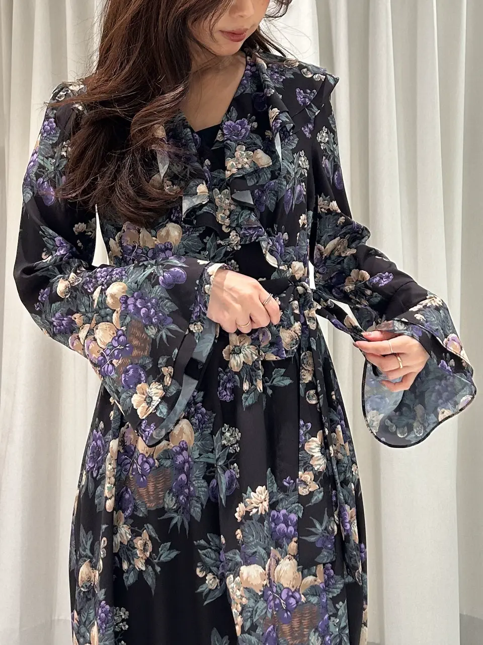 GRACE CONTINENTAL 志田　悠 コーディネート画像