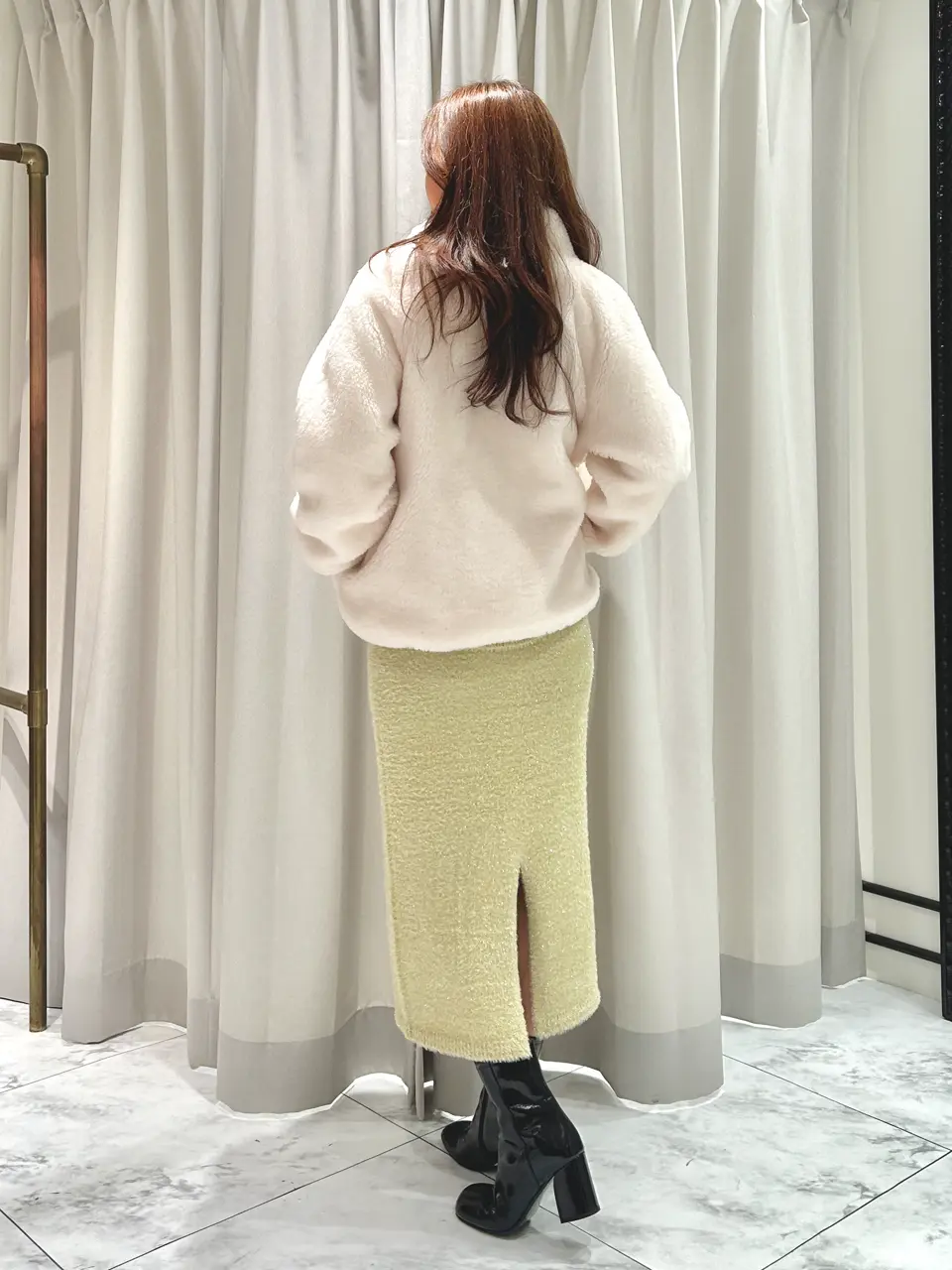 GRACE CONTINENTAL 志田　悠 コーディネート画像