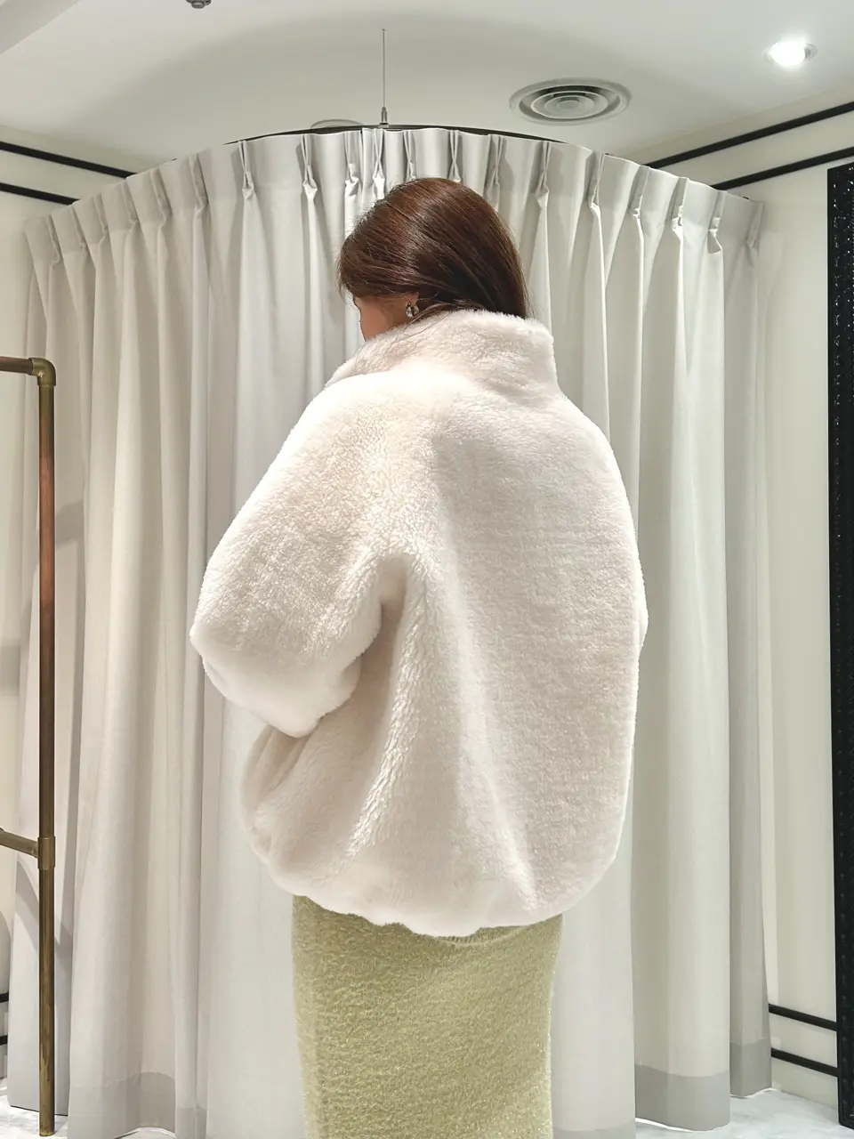 GRACE CONTINENTAL 志田　悠 コーディネート画像