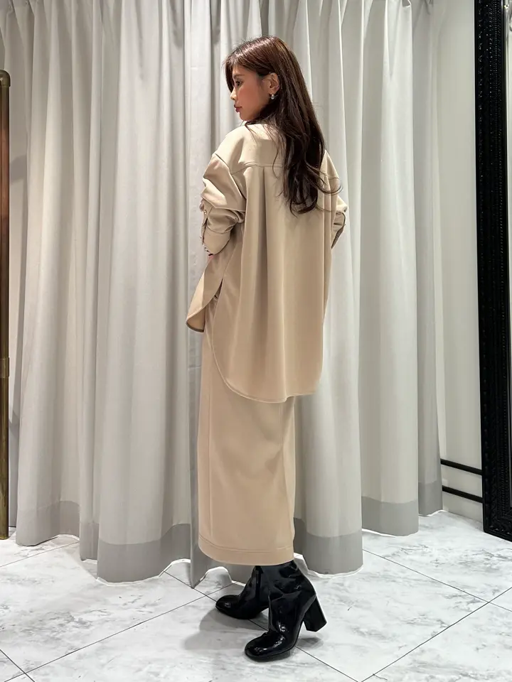 GRACE CONTINENTAL 志田　悠 コーディネート画像