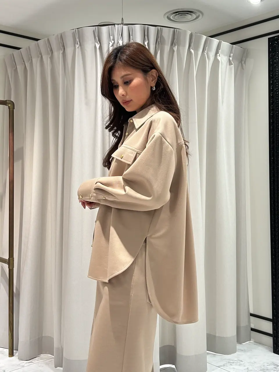 GRACE CONTINENTAL 志田　悠 コーディネート画像