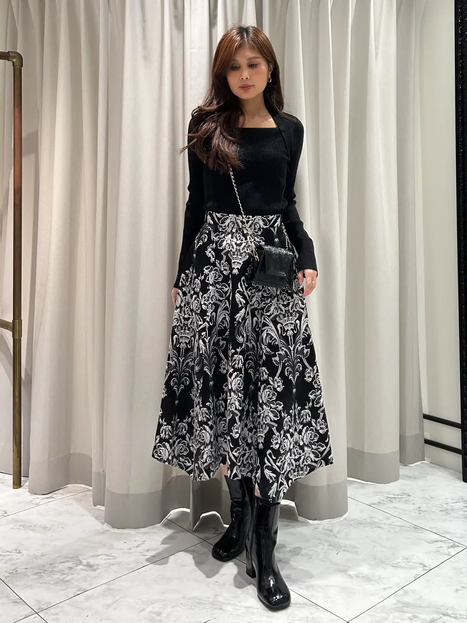 GRACE CONTINENTAL 志田　悠 コーディネート画像