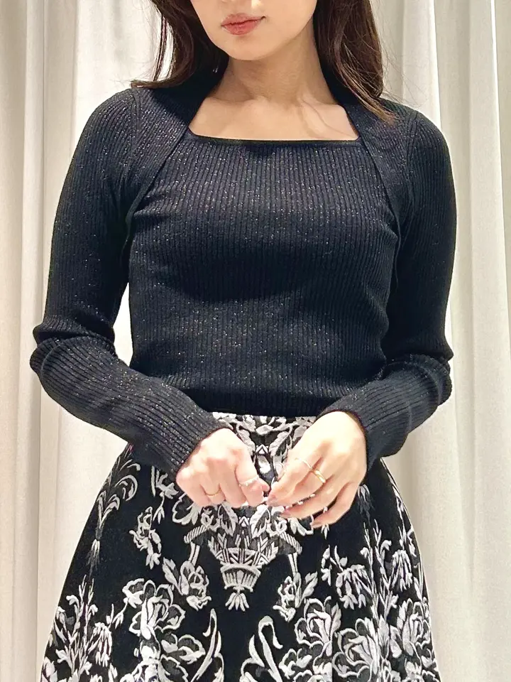 GRACE CONTINENTAL 志田　悠 コーディネート画像