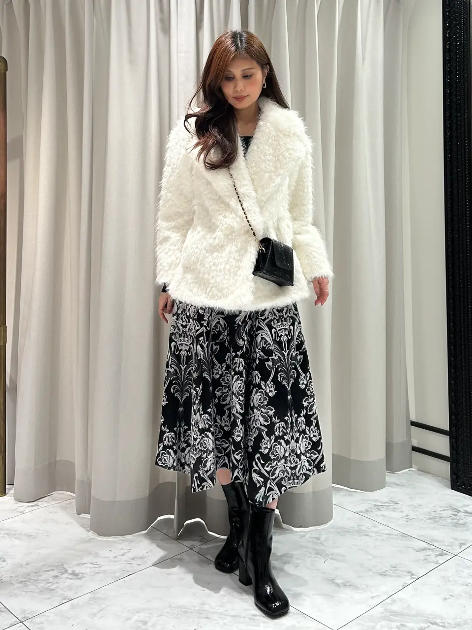 GRACE CONTINENTAL 志田　悠 コーディネート画像