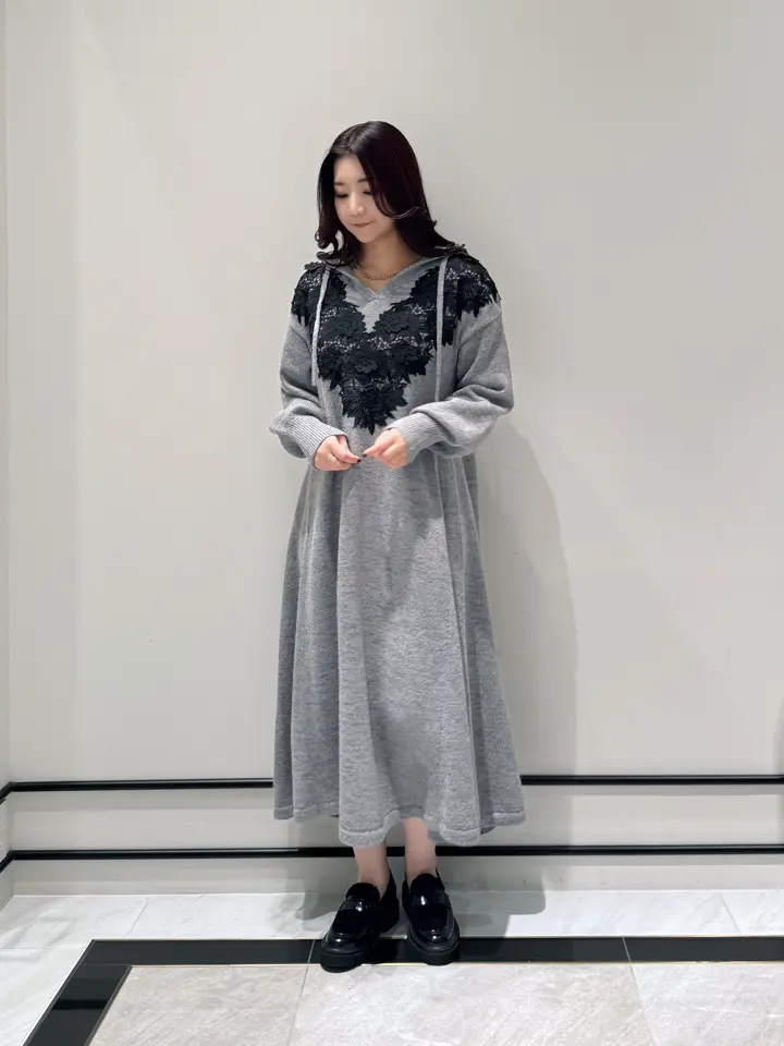 GRACE CONTINENTAL MOMOKO コーディネート画像