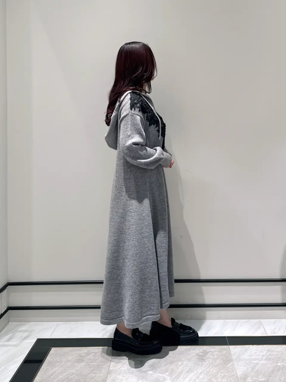 GRACE CONTINENTAL MOMOKO コーディネート画像