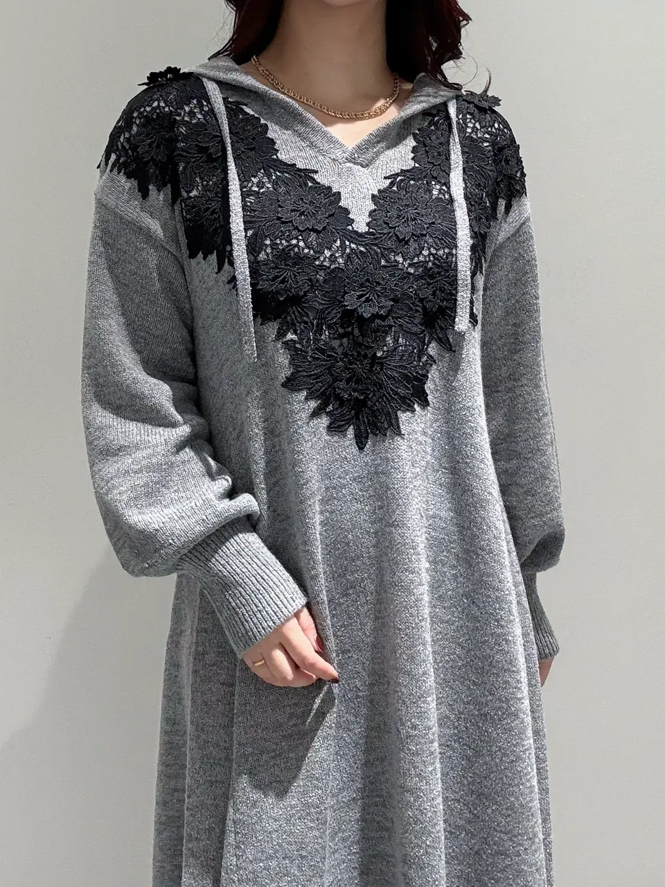 GRACE CONTINENTAL MOMOKO コーディネート画像