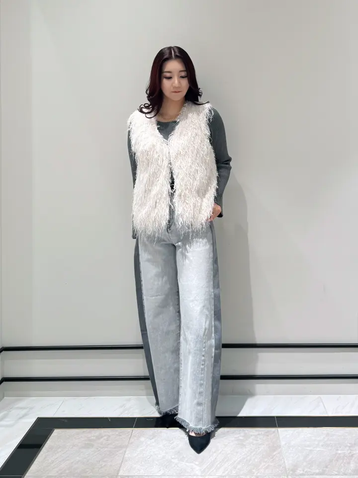 GRACE CONTINENTAL MOMOKO コーディネート画像