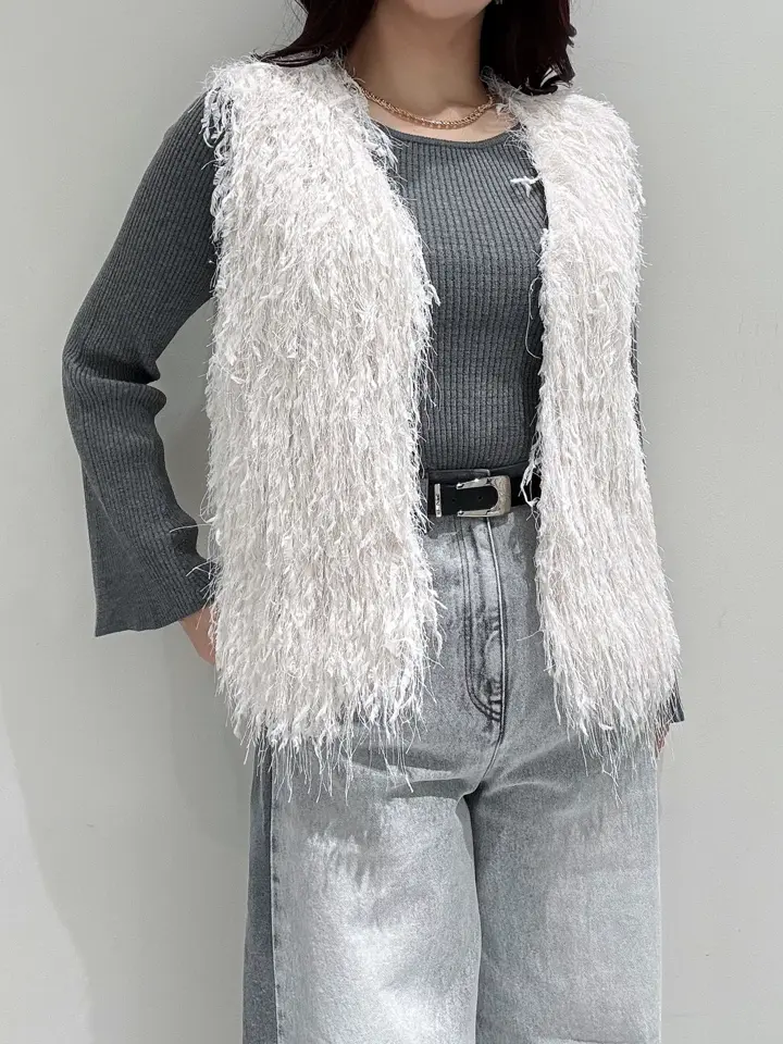 GRACE CONTINENTAL MOMOKO コーディネート画像