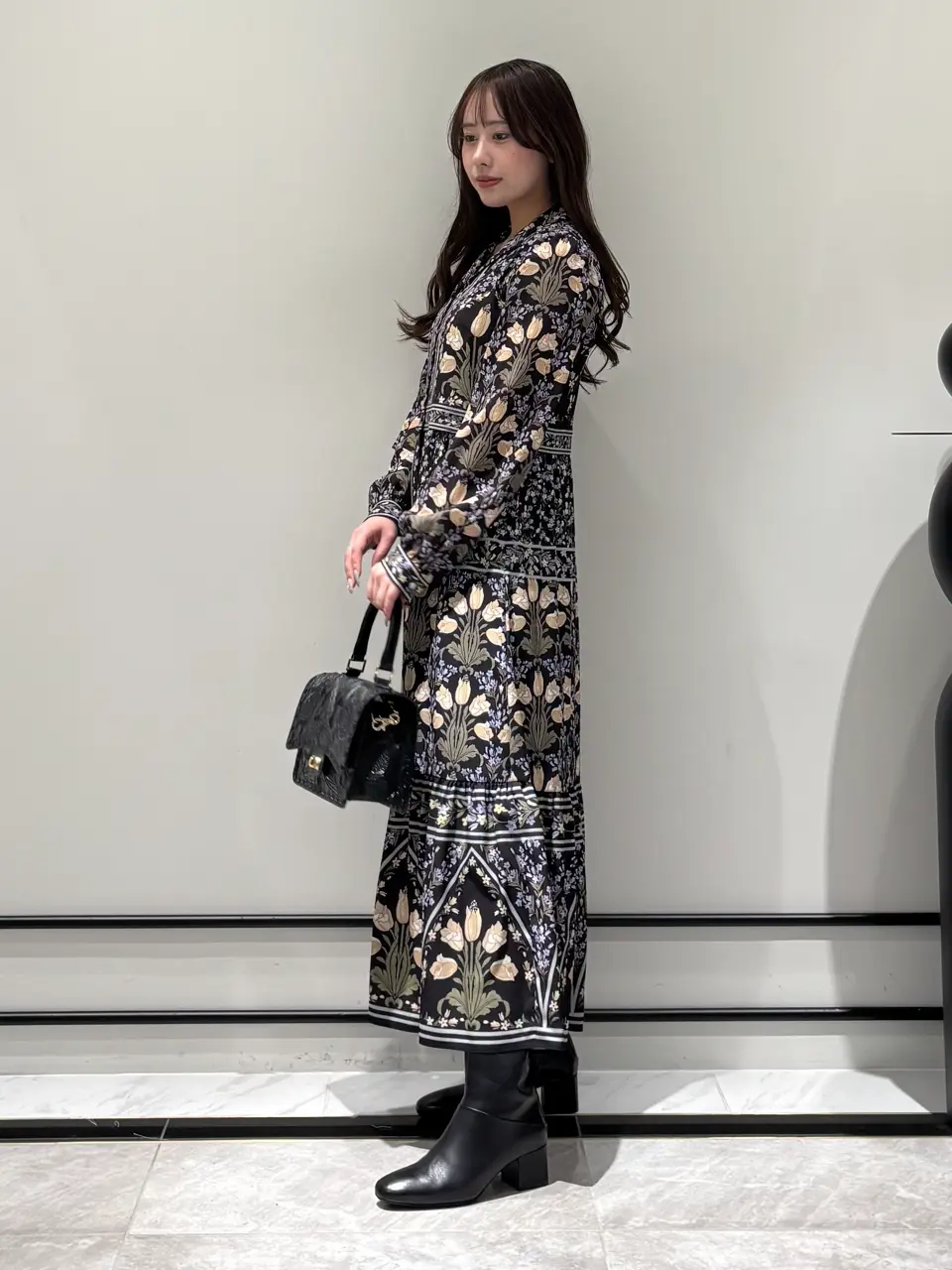 GRACE CONTINENTAL Kikuchi コーディネート画像