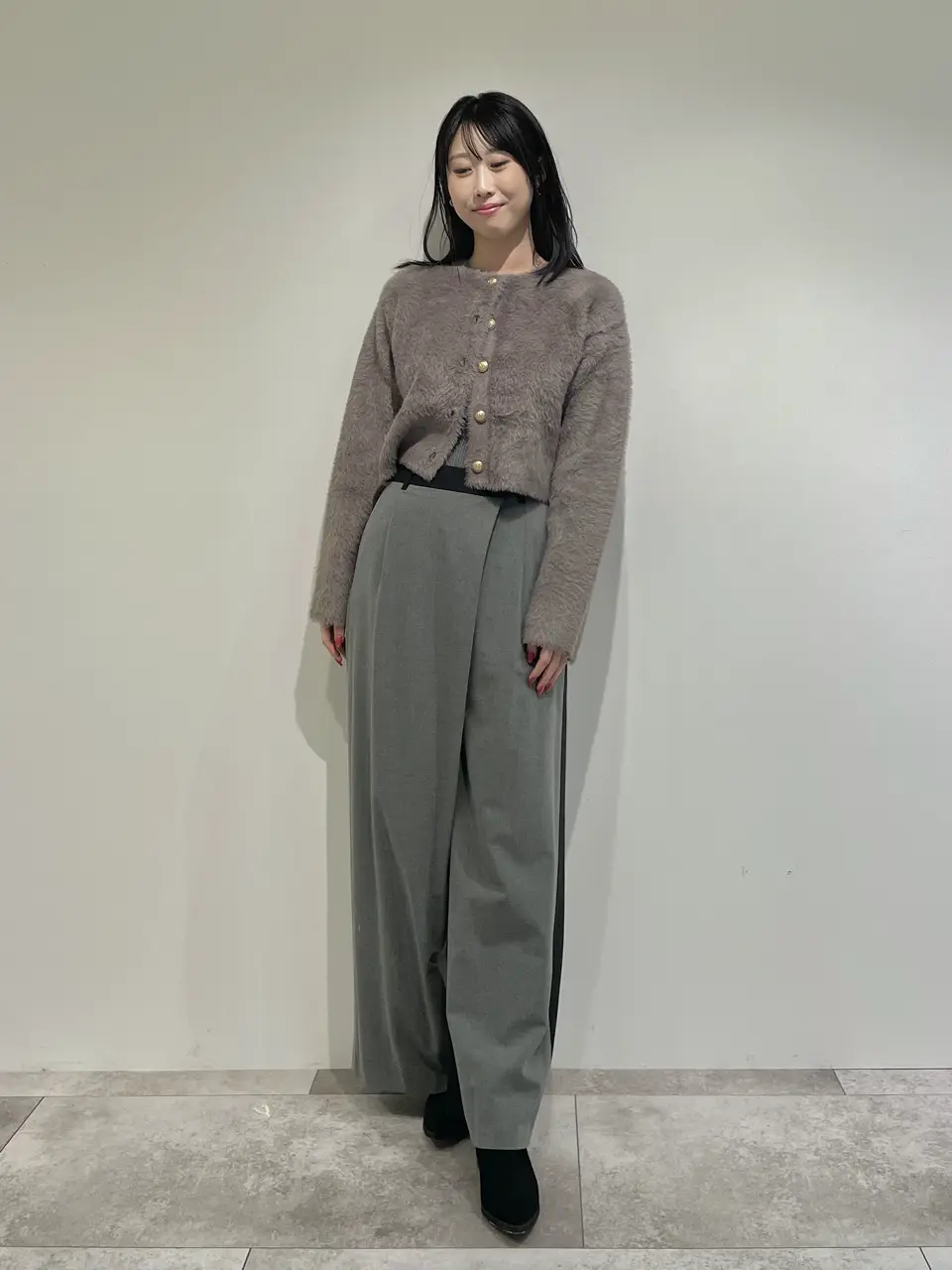  端場　わかな コーディネート画像