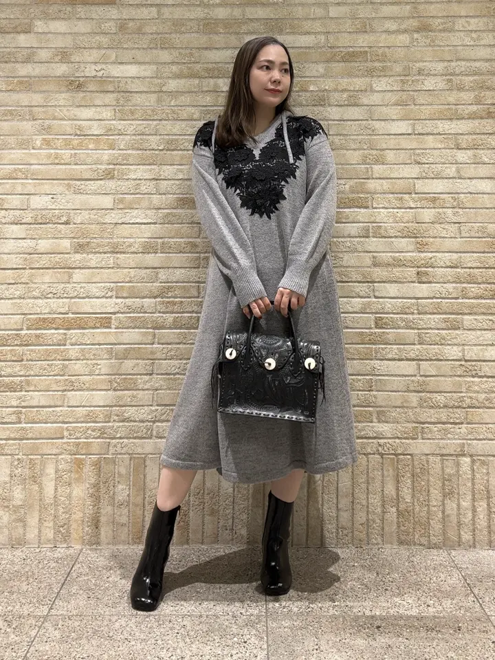 GRACE CONTINENTAL 泉　敦子 コーディネート画像