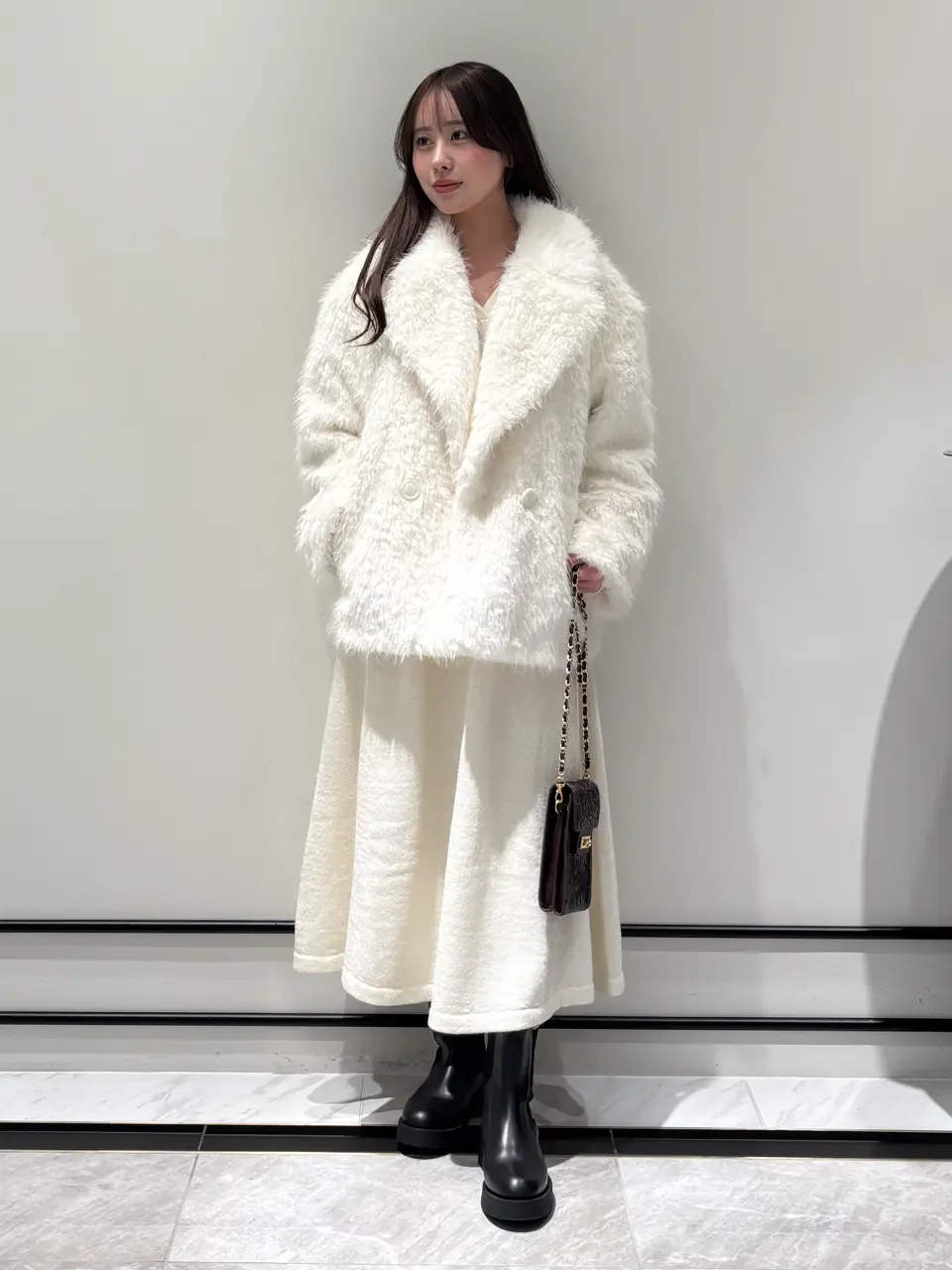 GRACE CONTINENTAL Kikuchi コーディネート画像