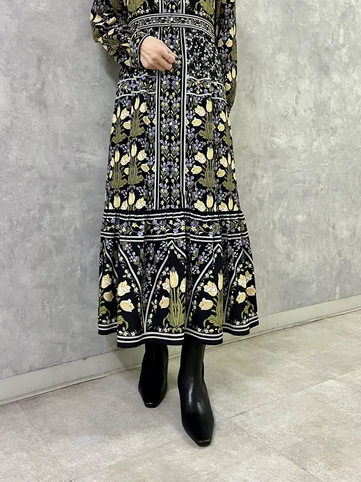 GRACE CONTINENTAL 亀田 未希 コーディネート画像