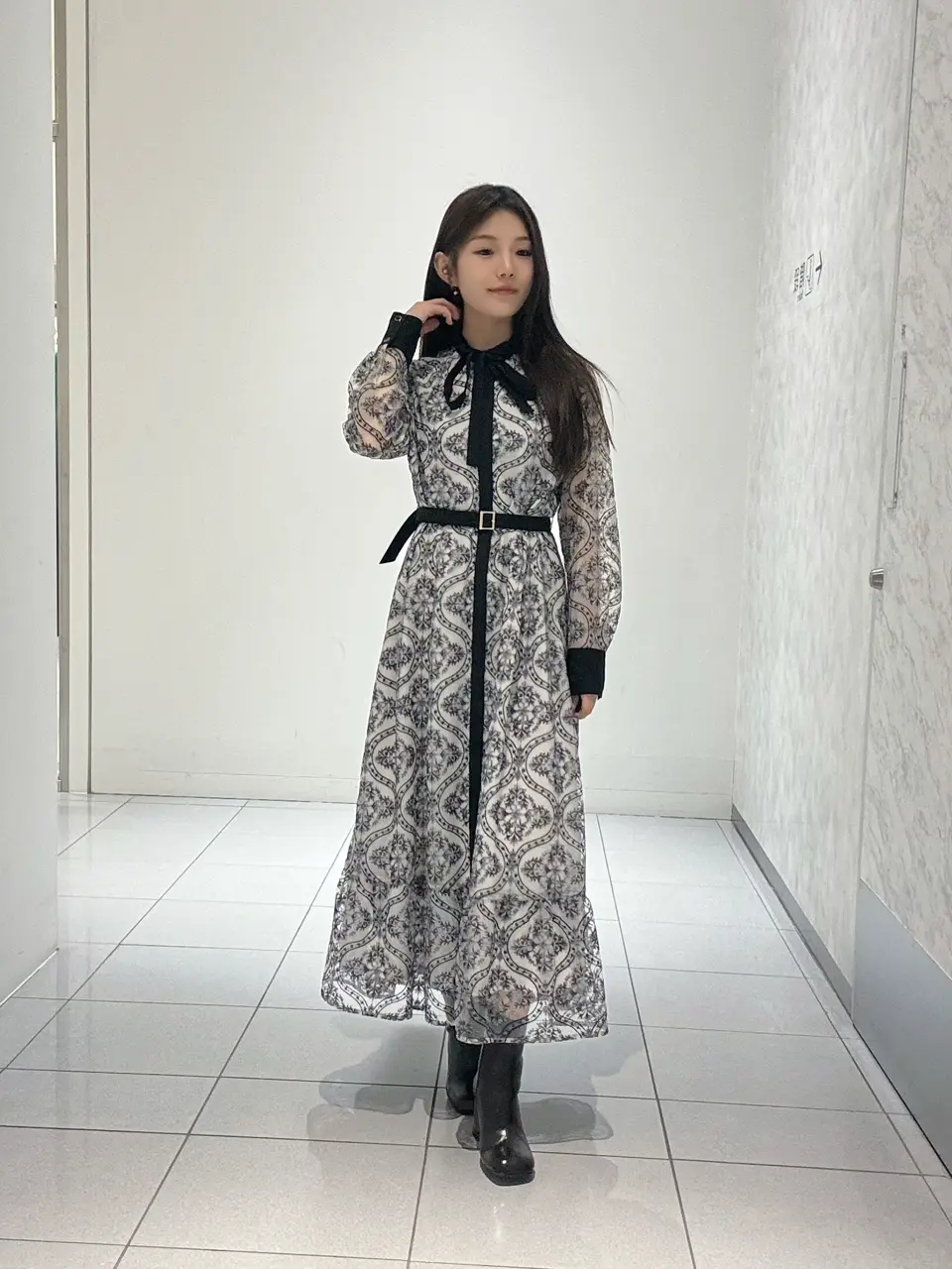 GRACE CONTINENTAL 王　宇キン コーディネート画像