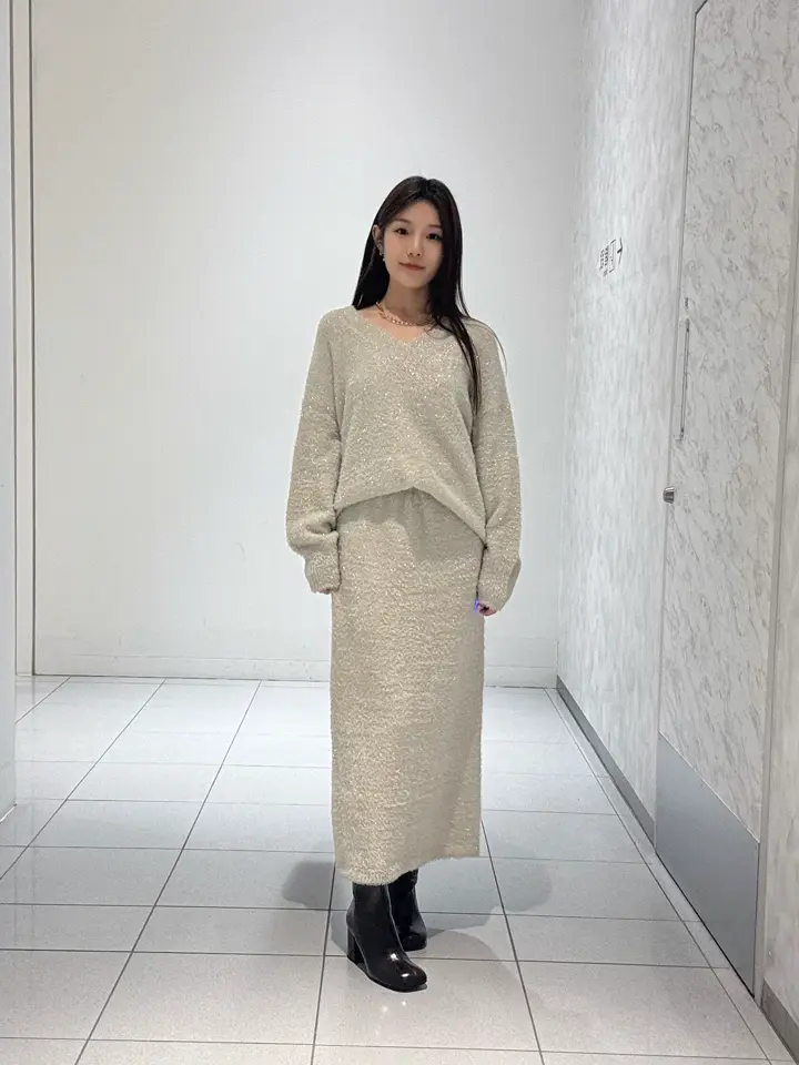 GRACE CONTINENTAL 王　宇キン コーディネート画像