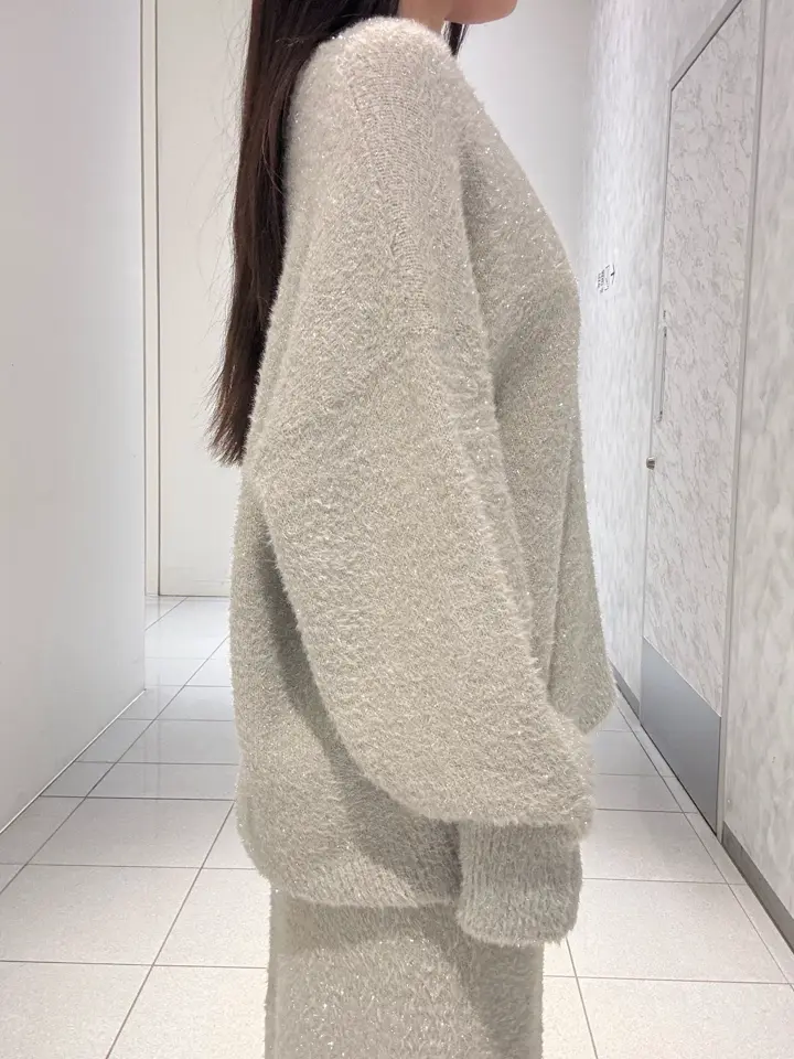 GRACE CONTINENTAL 王　宇キン コーディネート画像