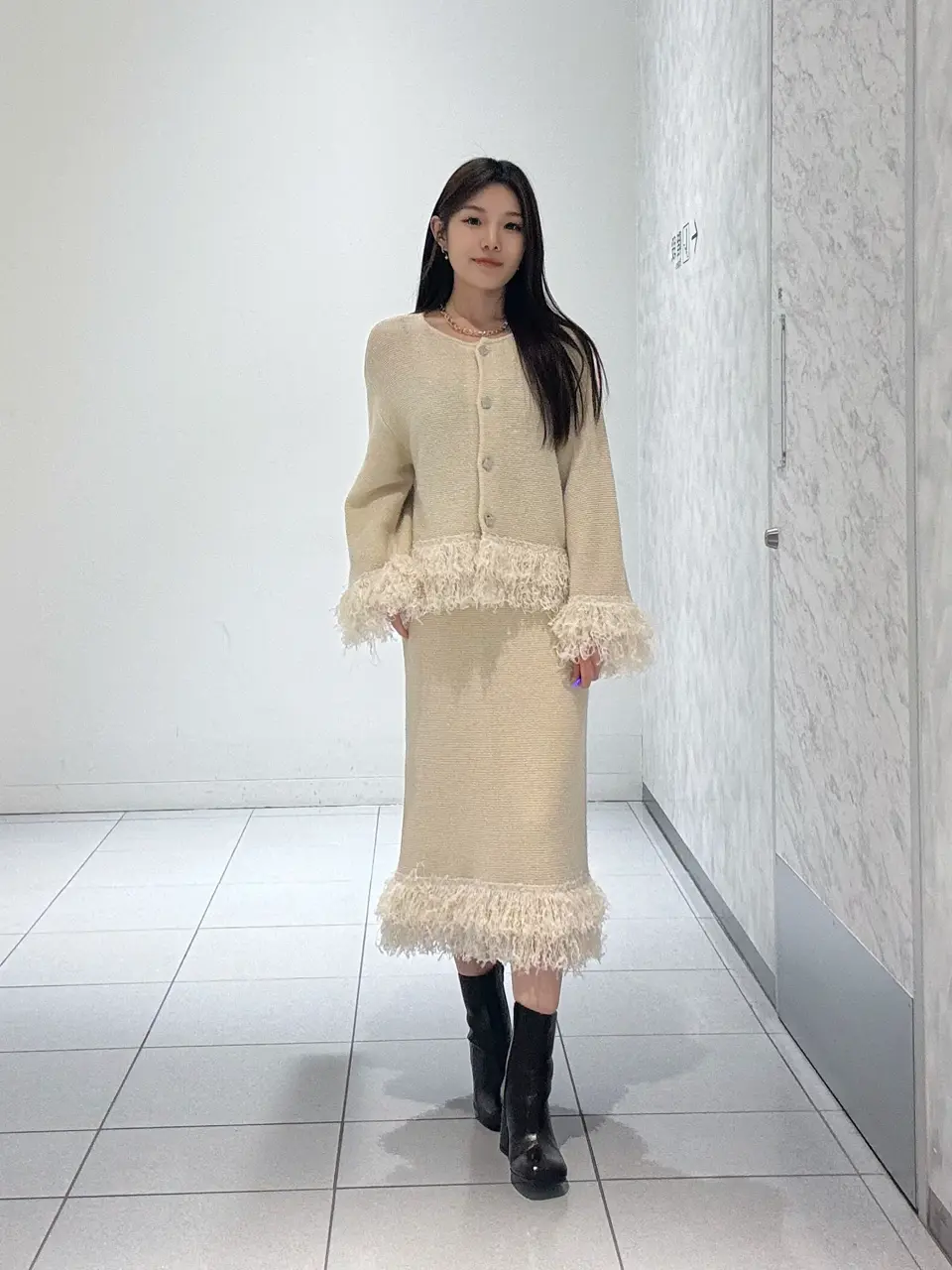 GRACE CONTINENTAL 王　宇キン コーディネート画像