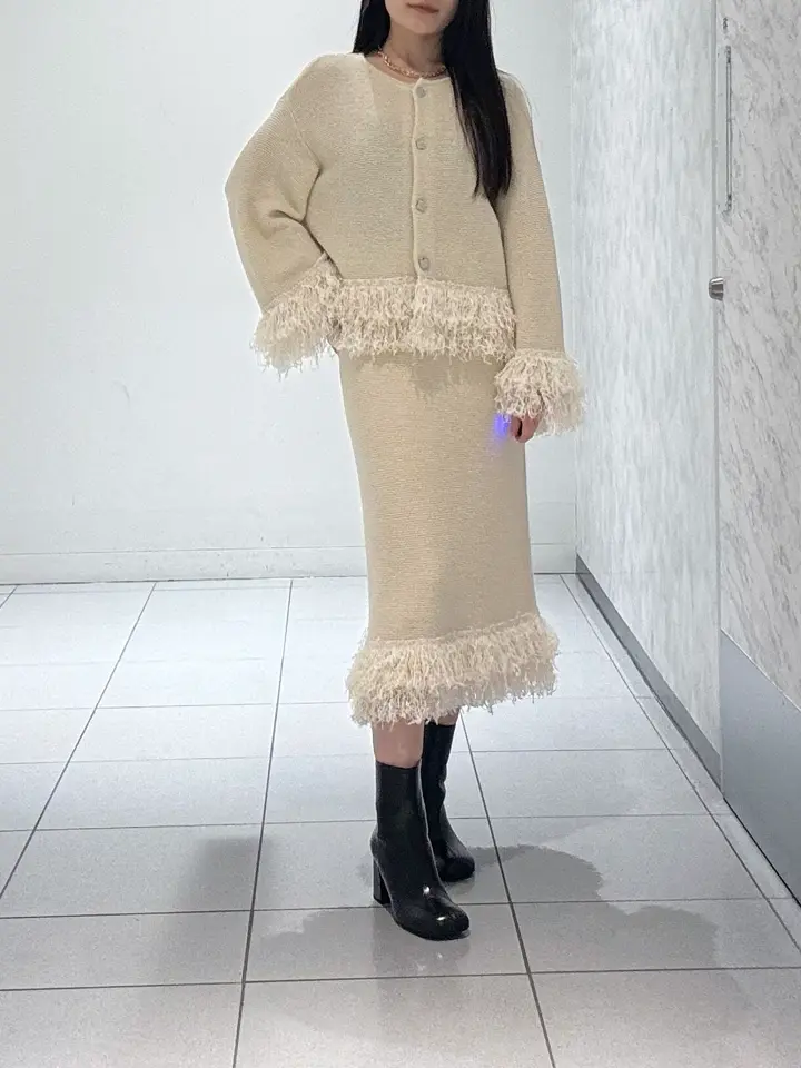 GRACE CONTINENTAL 王　宇キン コーディネート画像