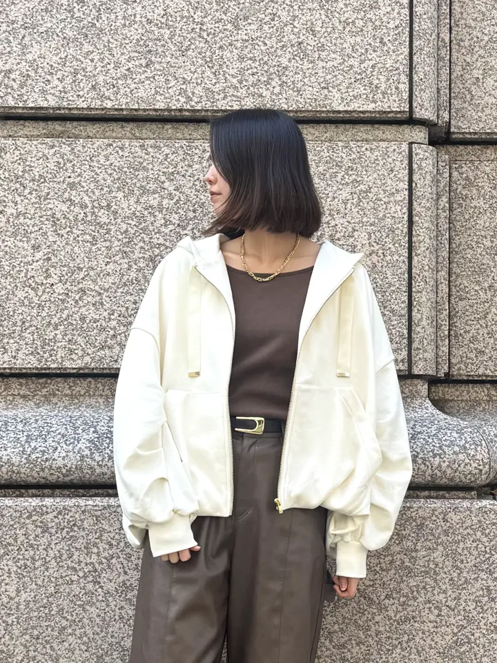 GRACE CONTINENTAL 伊藤　静華 コーディネート画像