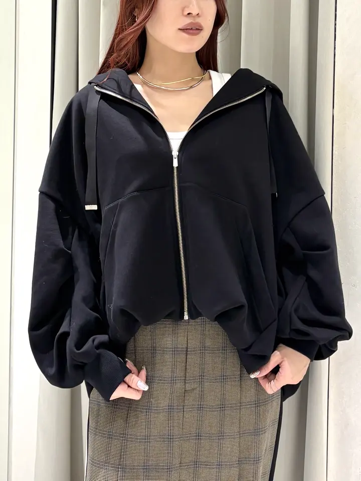 GRACE CONTINENTAL Yuuki NOZAWA コーディネート画像