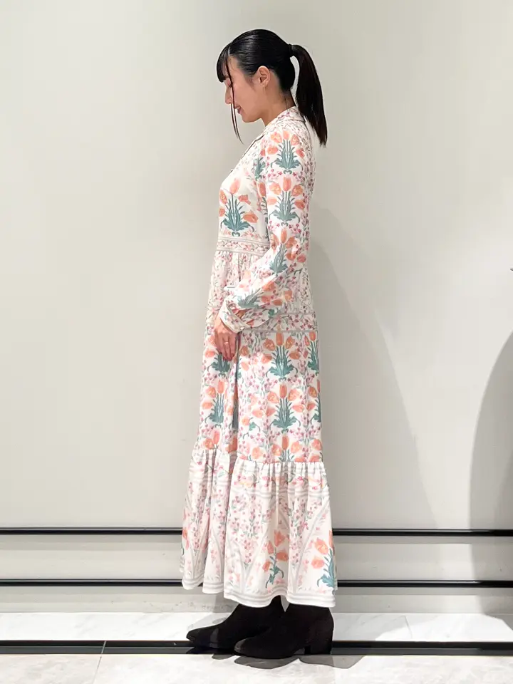 GRACE CONTINENTAL CHISAKO.S コーディネート画像