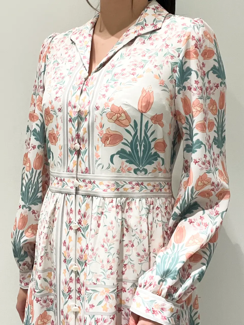 GRACE CONTINENTAL CHISAKO.S コーディネート画像