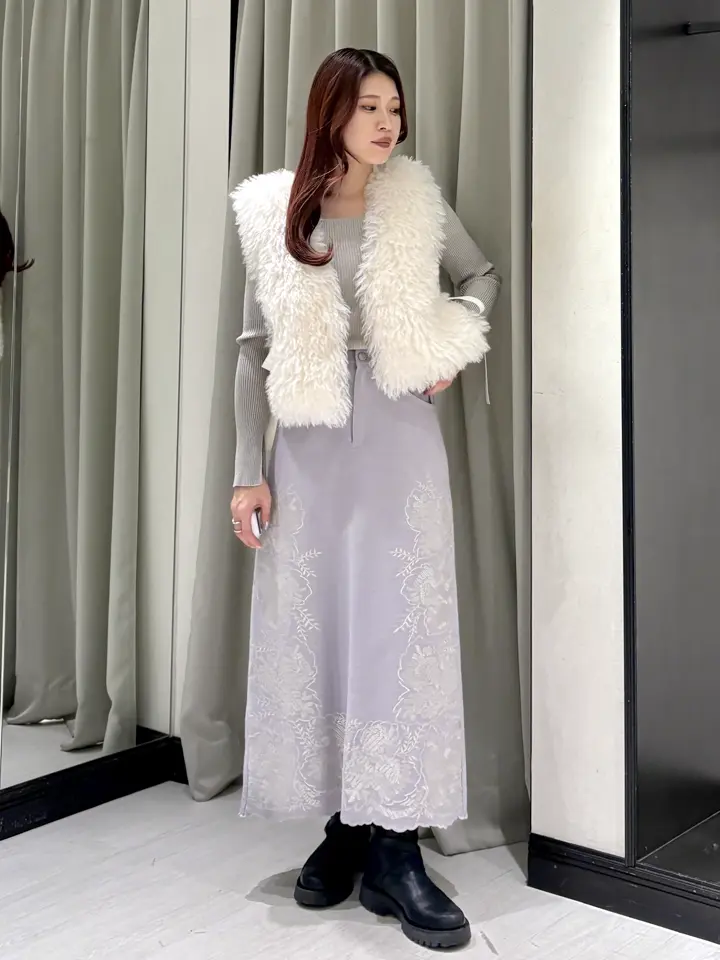 GRACE CONTINENTAL Yuuki NOZAWA コーディネート画像