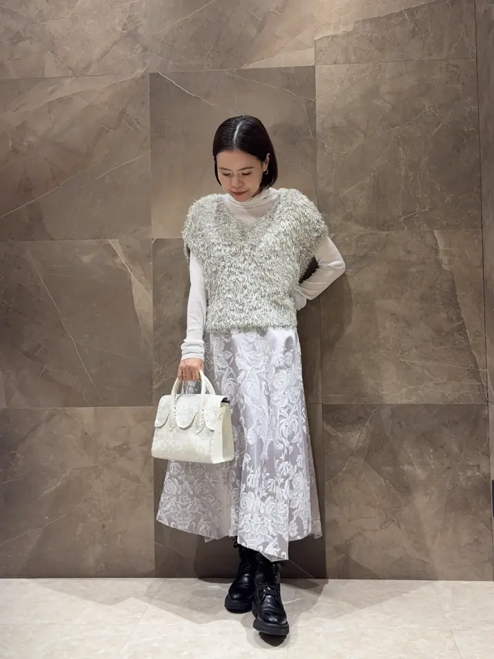 GRACE CONTINENTAL 穐山　香織 コーディネート画像