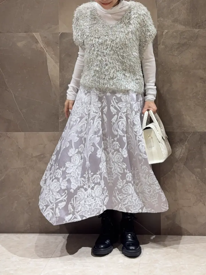 GRACE CONTINENTAL 穐山　香織 コーディネート画像