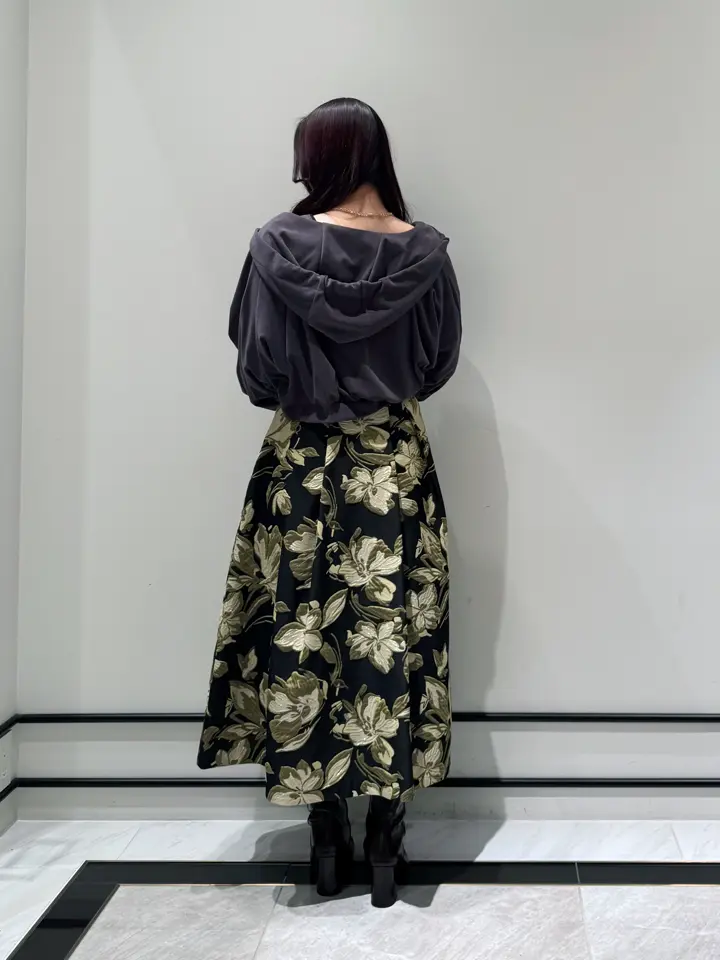 GRACE CONTINENTAL MOMOKO コーディネート画像