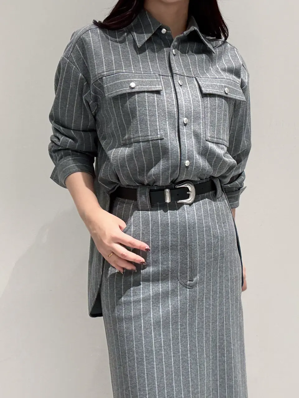 GRACE CONTINENTAL MOMOKO コーディネート画像